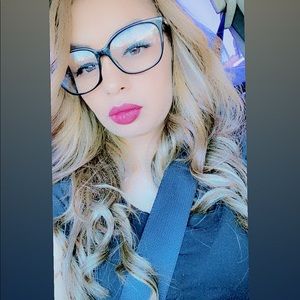 Meet your Posher, Lizeth